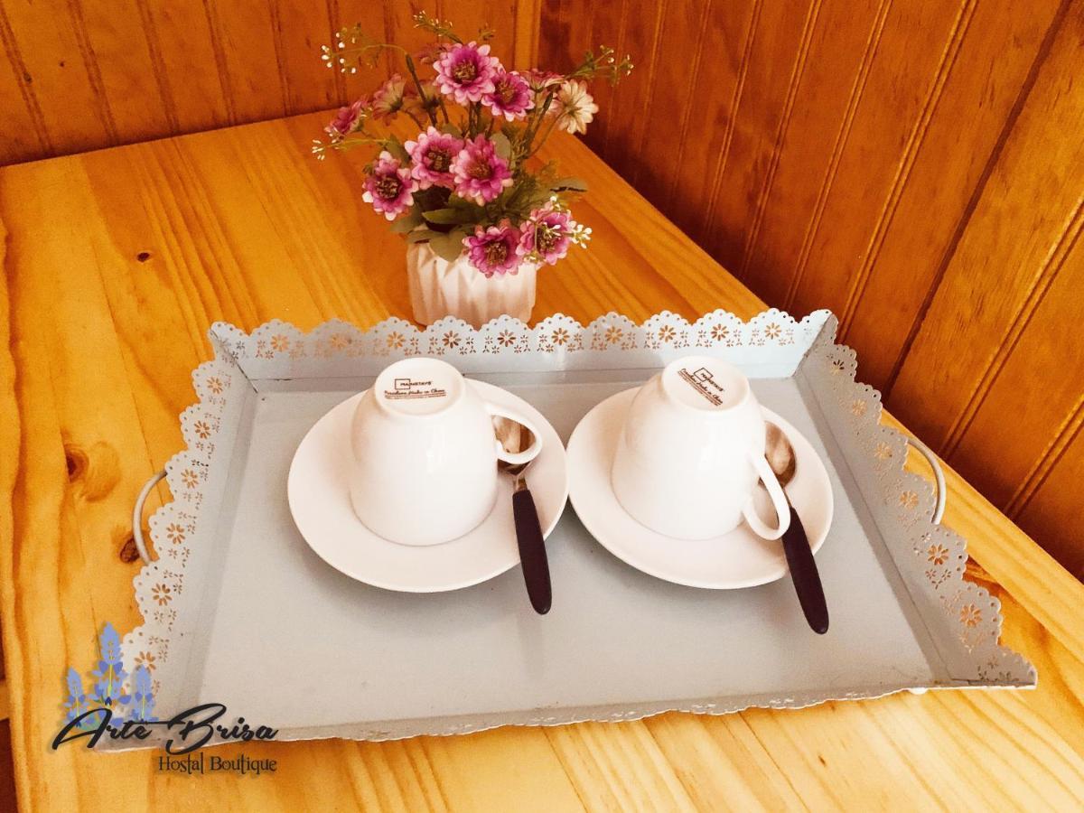 Arte Brisa Hostal Boutique プエルト・ナタレス エクステリア 写真