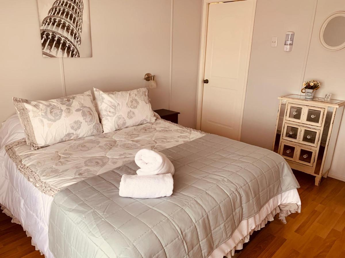 Arte Brisa Hostal Boutique プエルト・ナタレス エクステリア 写真