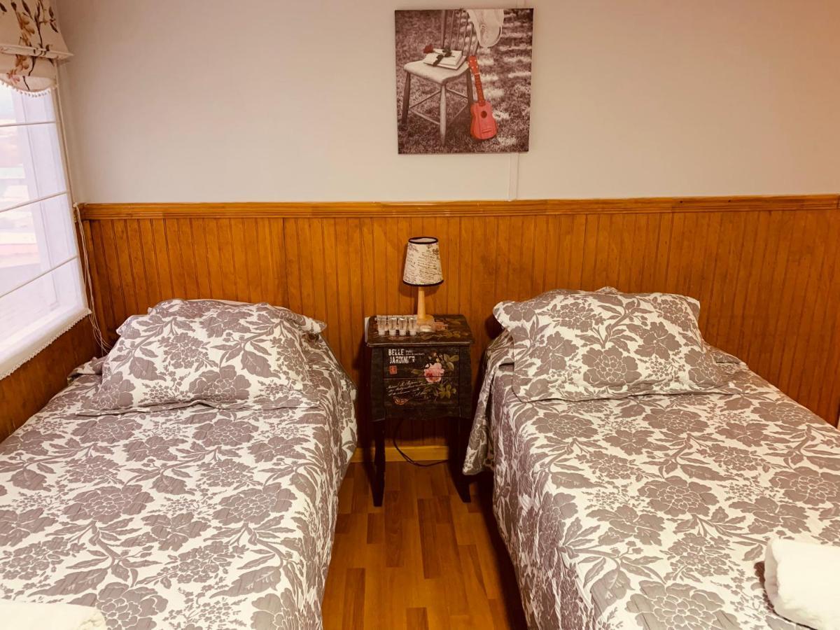 Arte Brisa Hostal Boutique プエルト・ナタレス エクステリア 写真